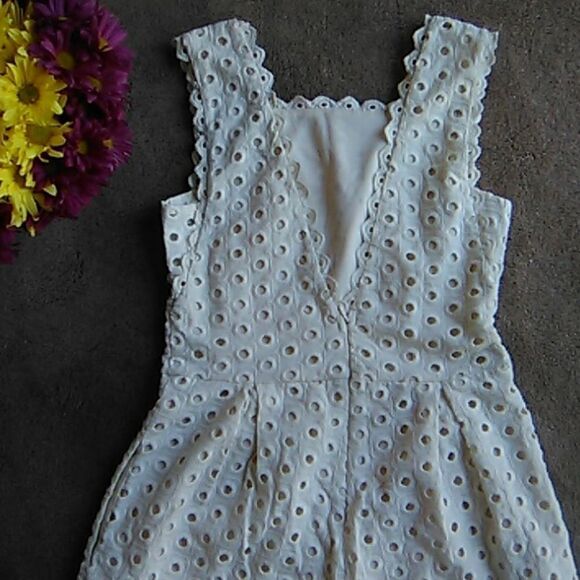 Just Me Eyelet Romper - Picture 5 of 8